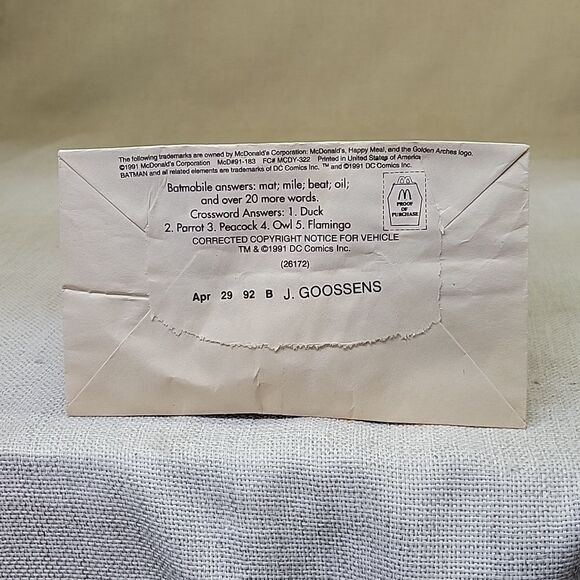 Batman Happy Meal Paper Bag, 2 Cars, Batman Magnifying Glass Mask, Glasses, (2) - Picture 4 of 14